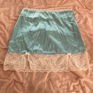 Tunnel Vision Kiki Mini Skirt